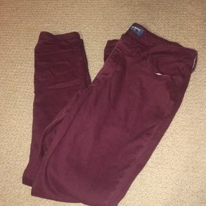 Burgundy skinny rockstar jeans